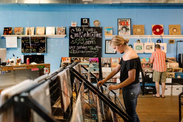 Gravity Records, Castle Street Arts & Antique District