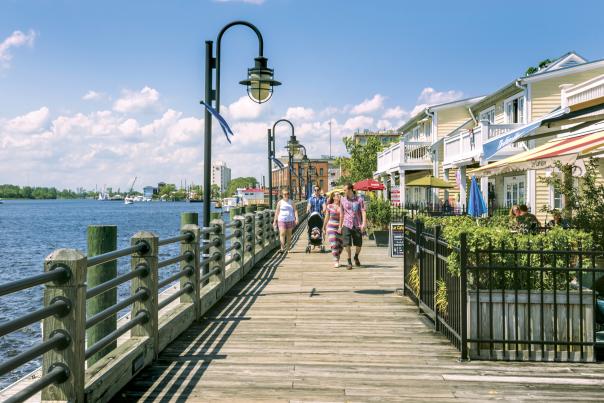 Wilmington Riverwalk with Family