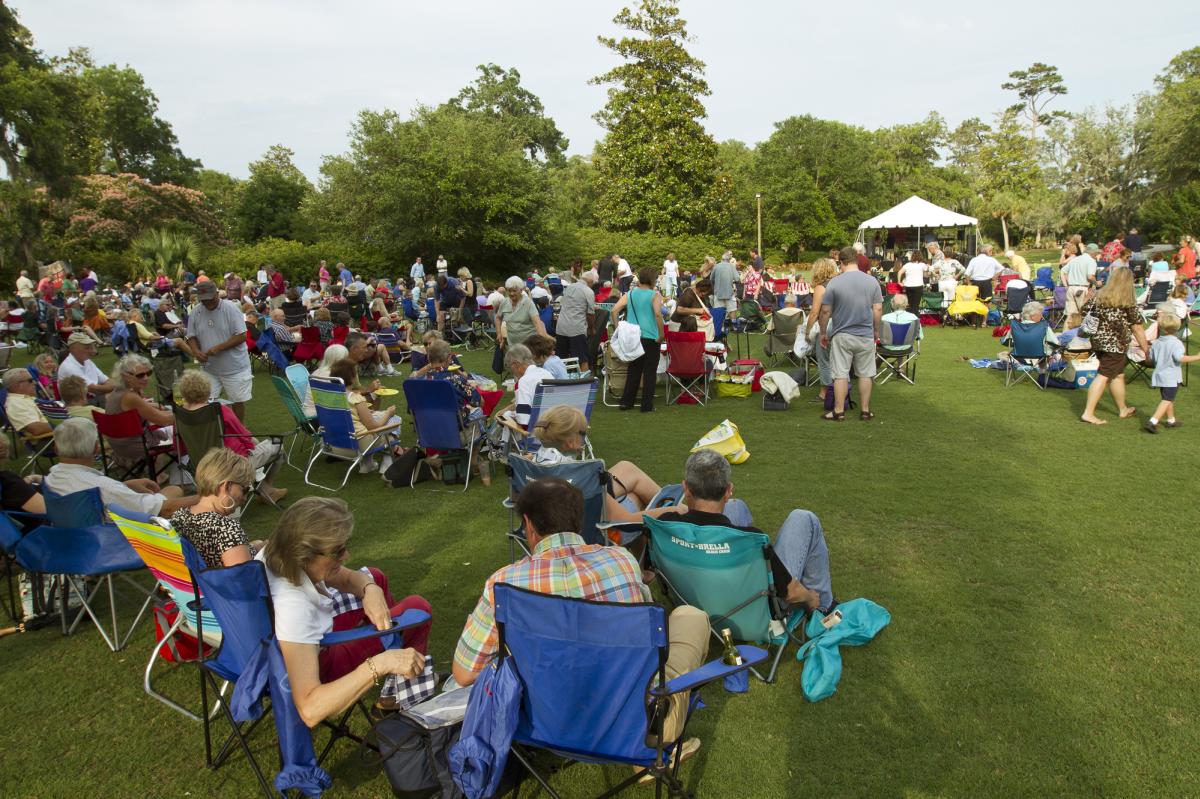 Airlie Gardens Concert