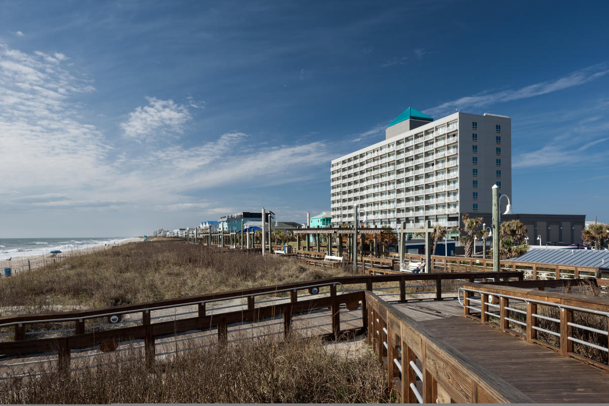 Courtyard Carolina Beach Oceanfront Exterior