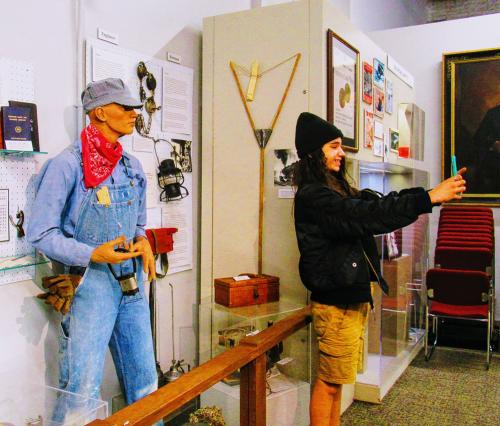 Selfie with railroad worker mannequin at the Wilmington Railroad Museum